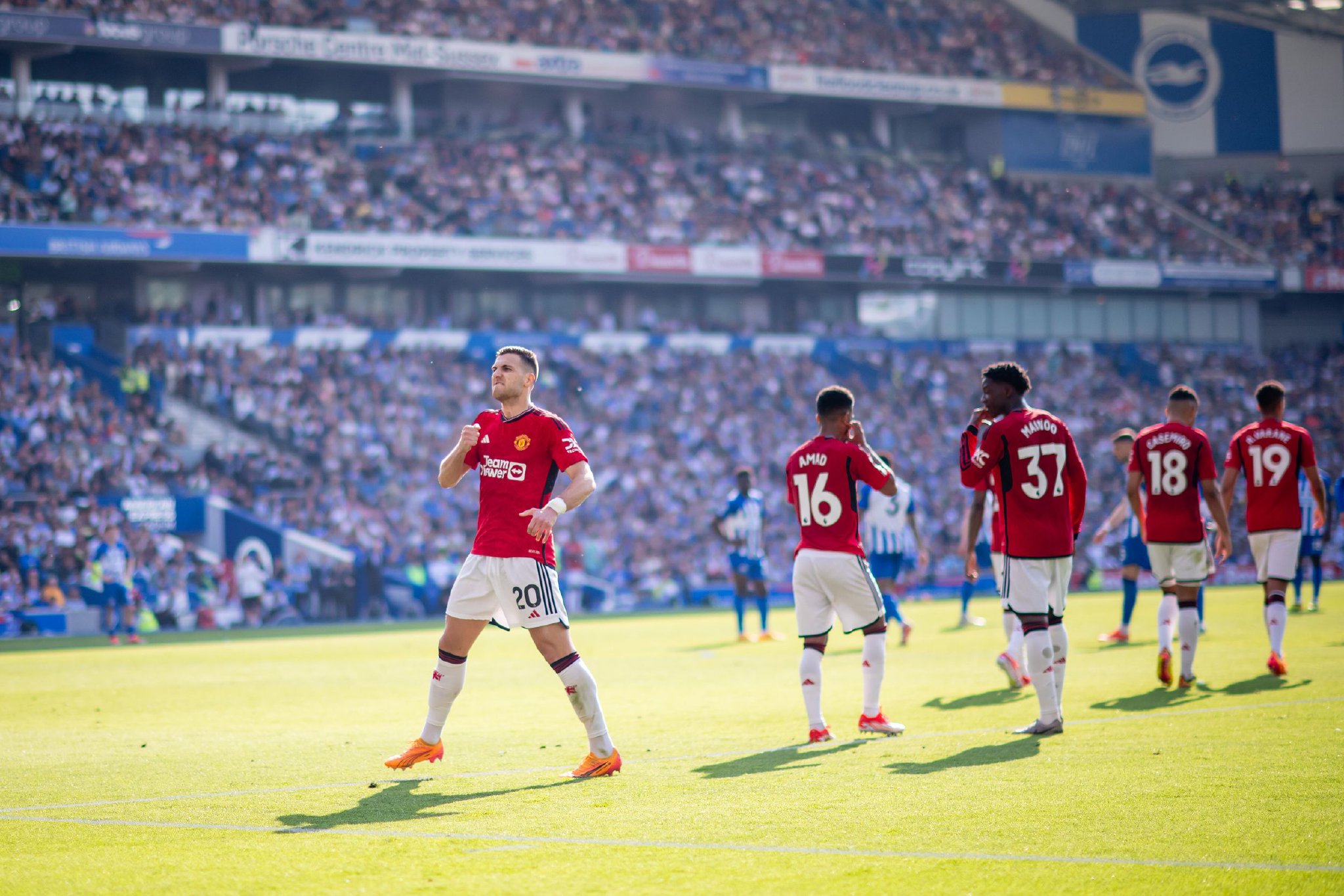 的信任和独 的信任和独